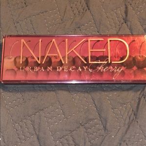 Urban Decay Eyeshadow pallet